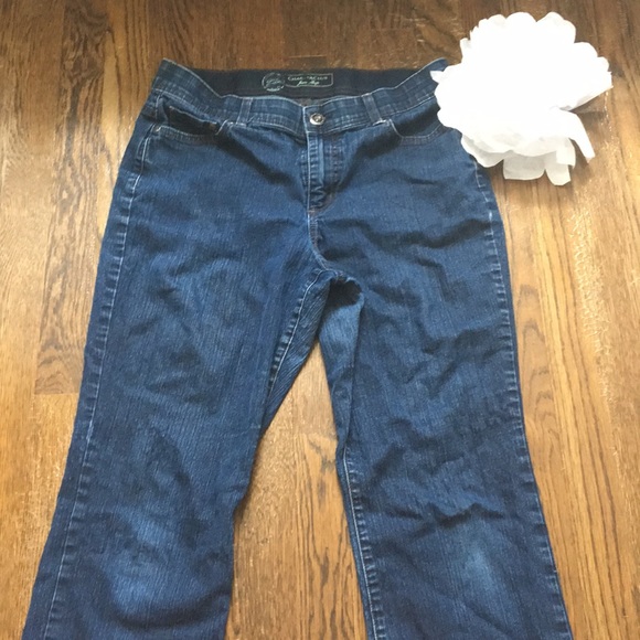 Size 10 jeans - Picture 2 of 5